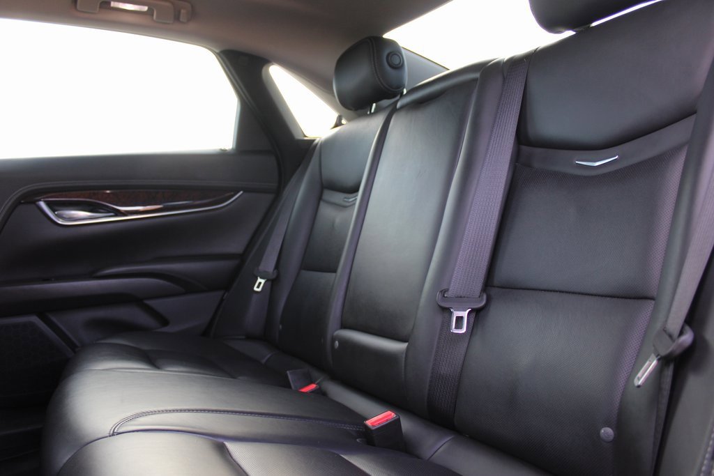 Used 2016 Cadillac XTS Luxury image 29