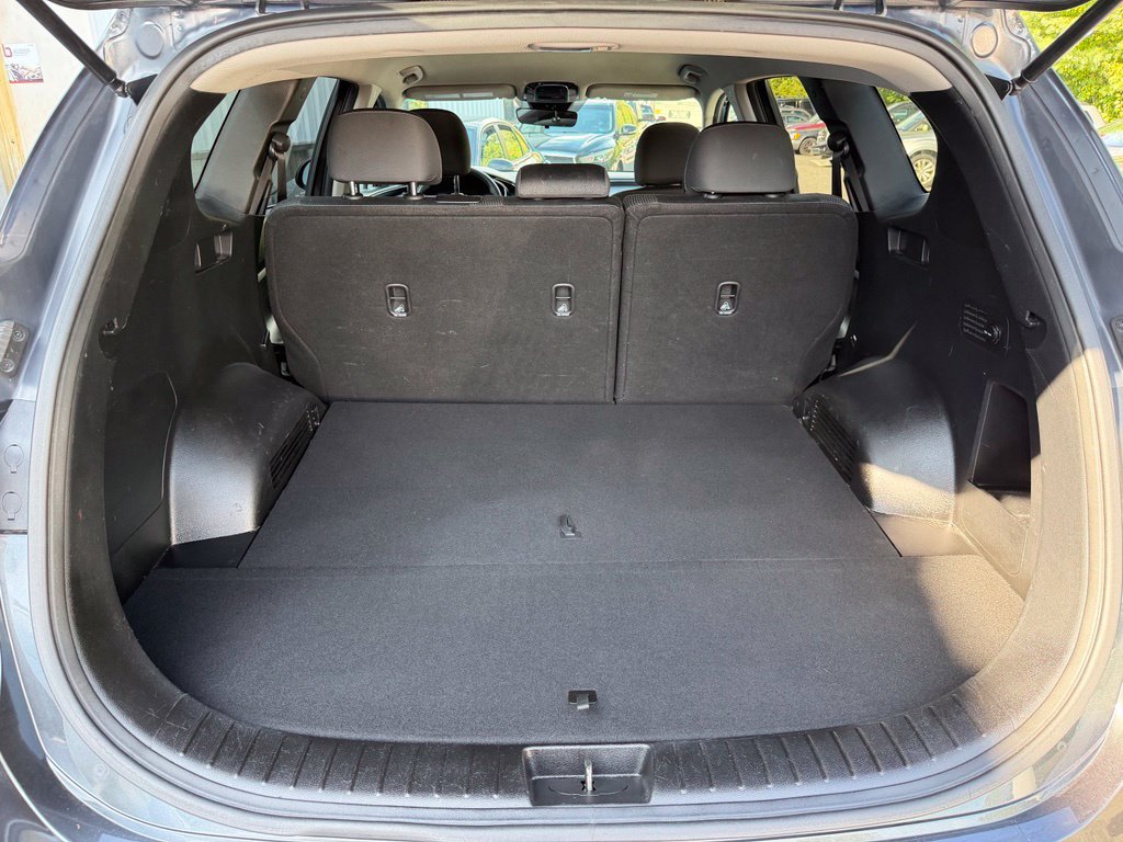 Used 2022 Hyundai Santa Fe SEL AWD/4WD image 12