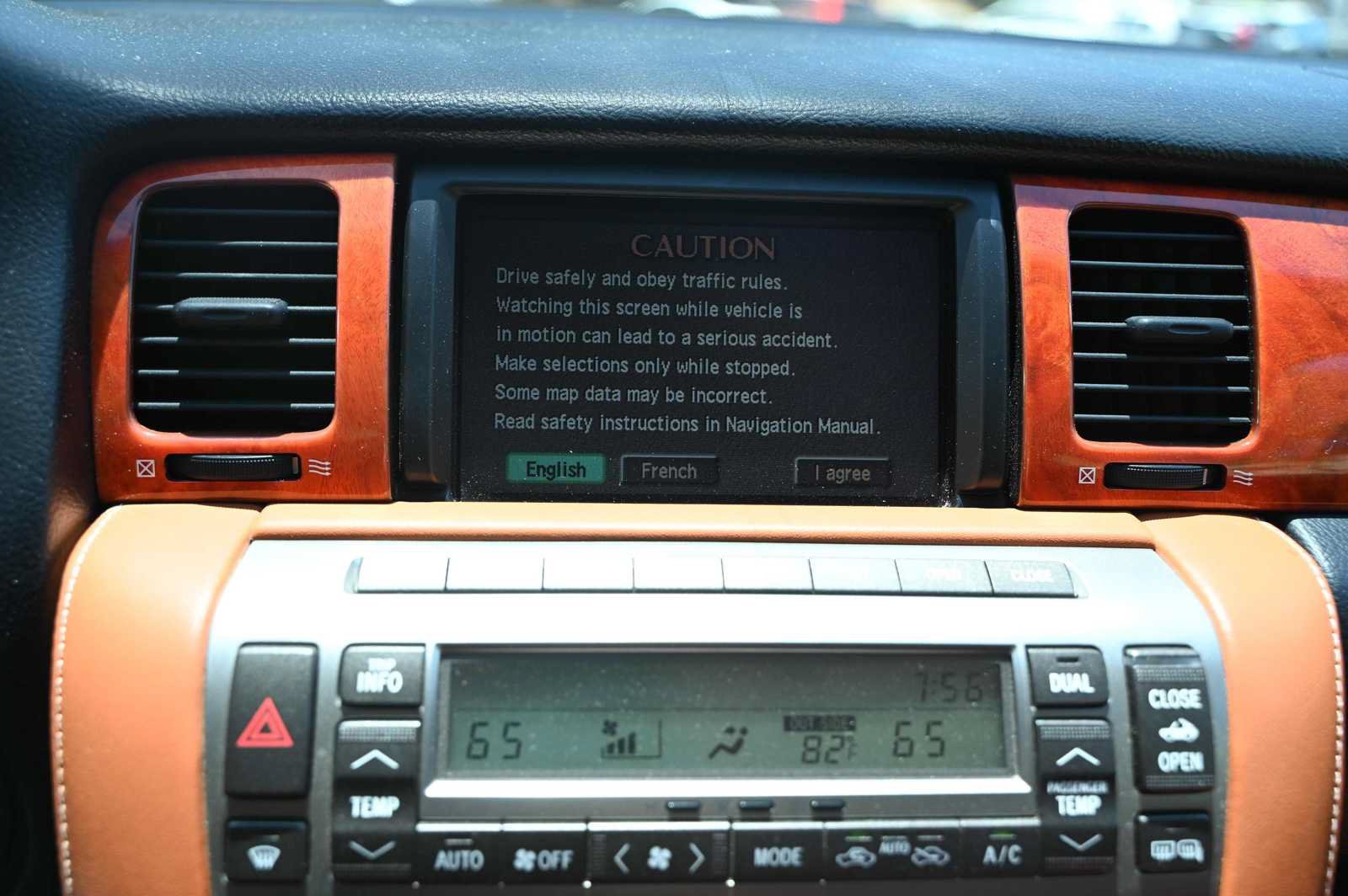 Used 2003 Lexus SC 430 Convertible RWD image 18