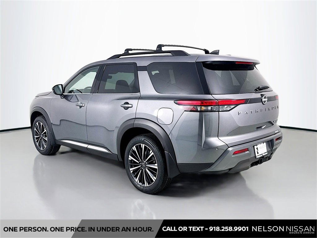 New 2026 Nissan Pathfinder Platinum image 7