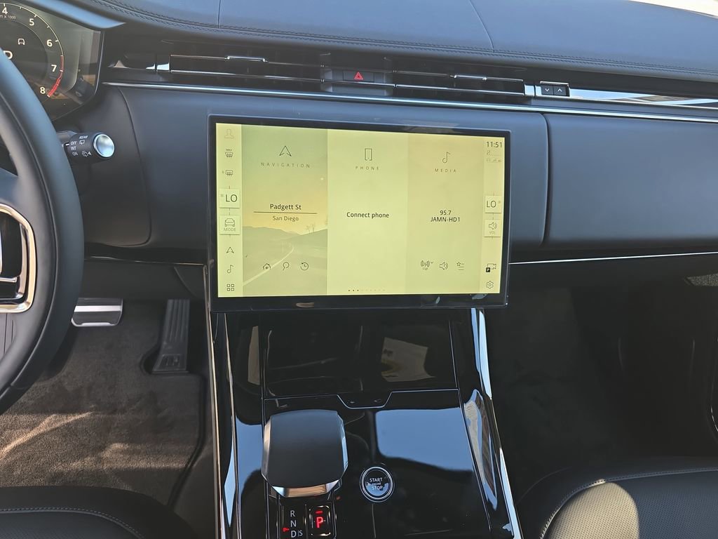 New 2026 Land Rover Range Rover Sport Dynamic SE AWD/4WD image 21