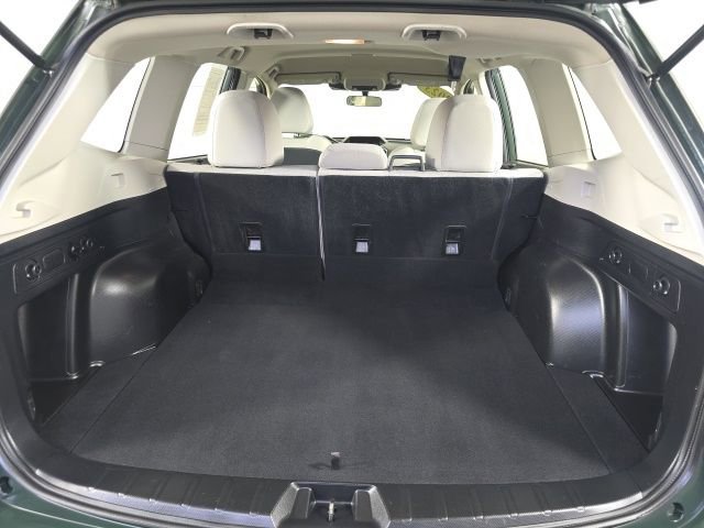 Used 2023 Subaru Forester AWD/4WD image 10
