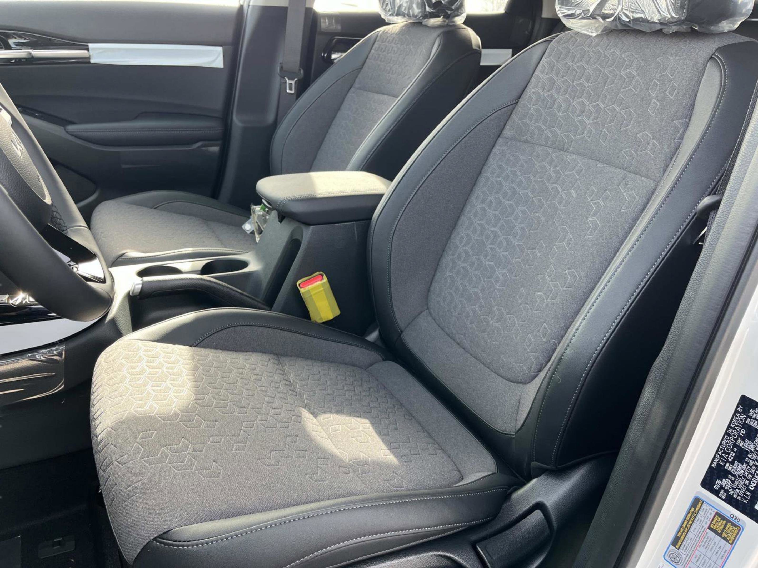 New 2026 Kia Seltos S image 25