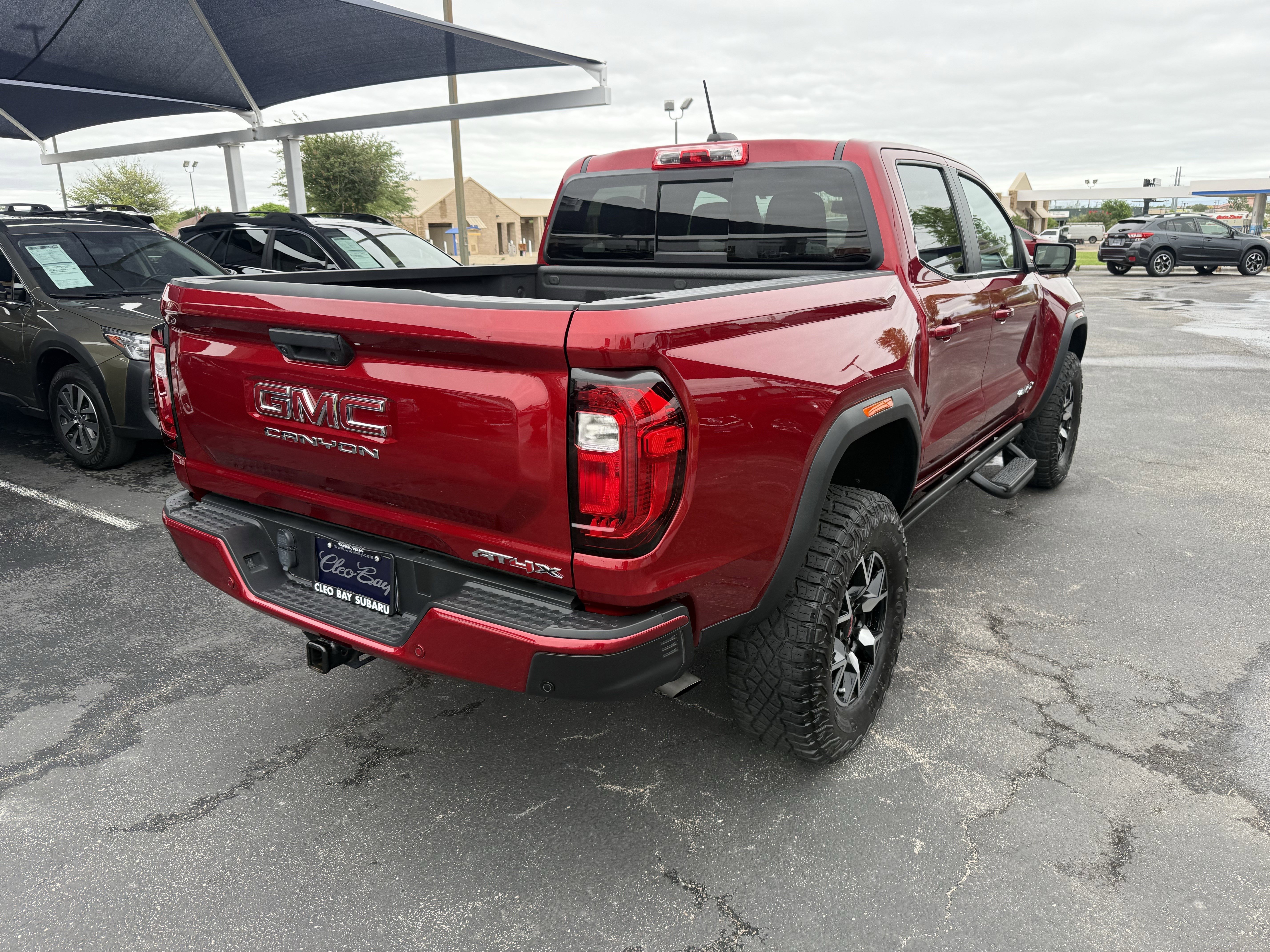 Used 2023 GMC Canyon AT4X AWD/4WD image 7