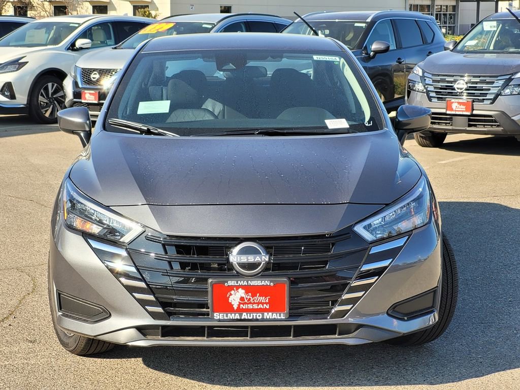 New 2025 Nissan Versa SV w/ Trunk Package FWD image 2
