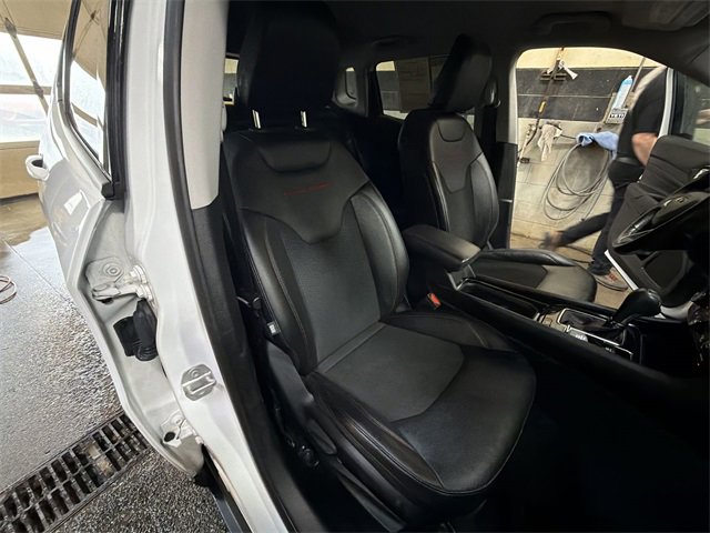 Used 2022 Jeep Compass Trailhawk w/ Trailhawk Convenience Group image 24