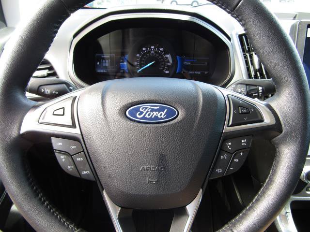 Used 2024 Ford Edge Titanium AWD/4WD image 21