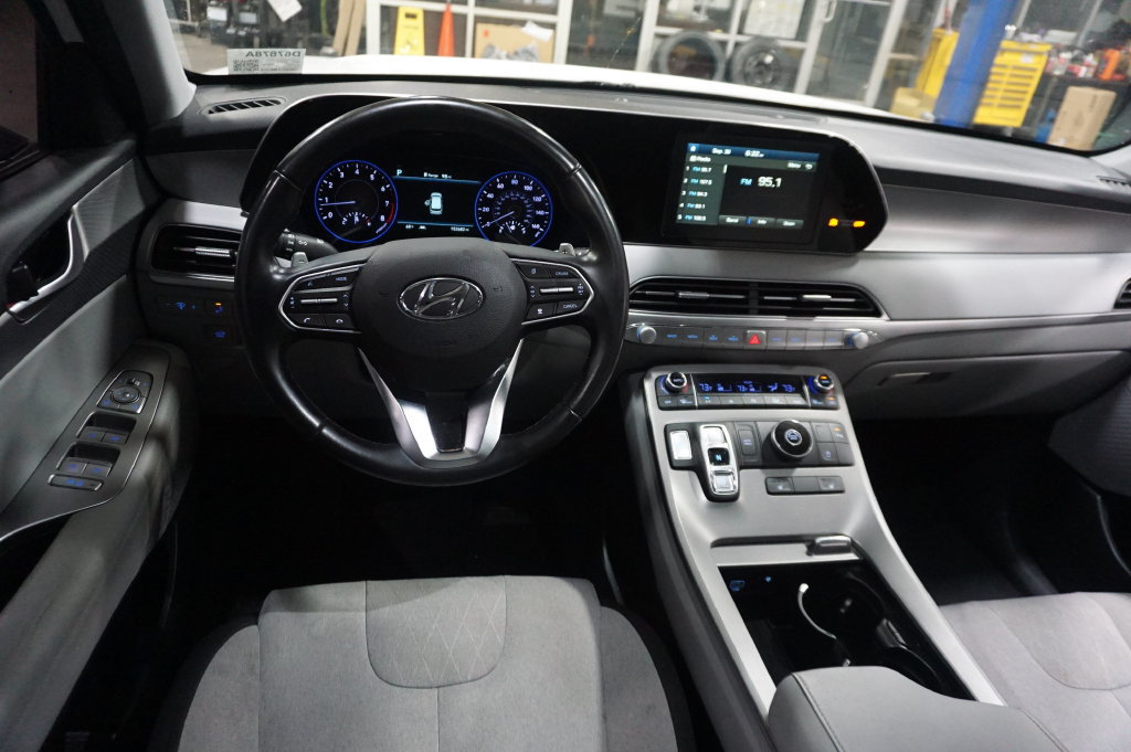 Used 2020 Hyundai Palisade SEL w/ Convenience Package FWD image 5