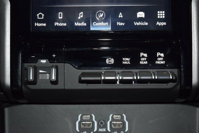 Used 2023 RAM 2500 Laramie w/ Night Edition image 32