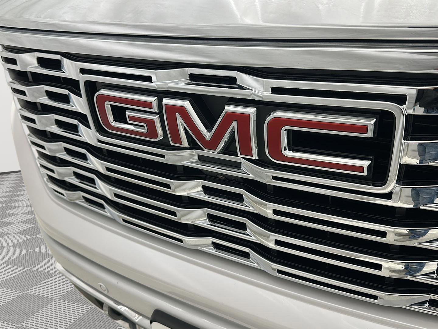 Used 2023 GMC Sierra 1500 Denali w/ Technology Package image 29