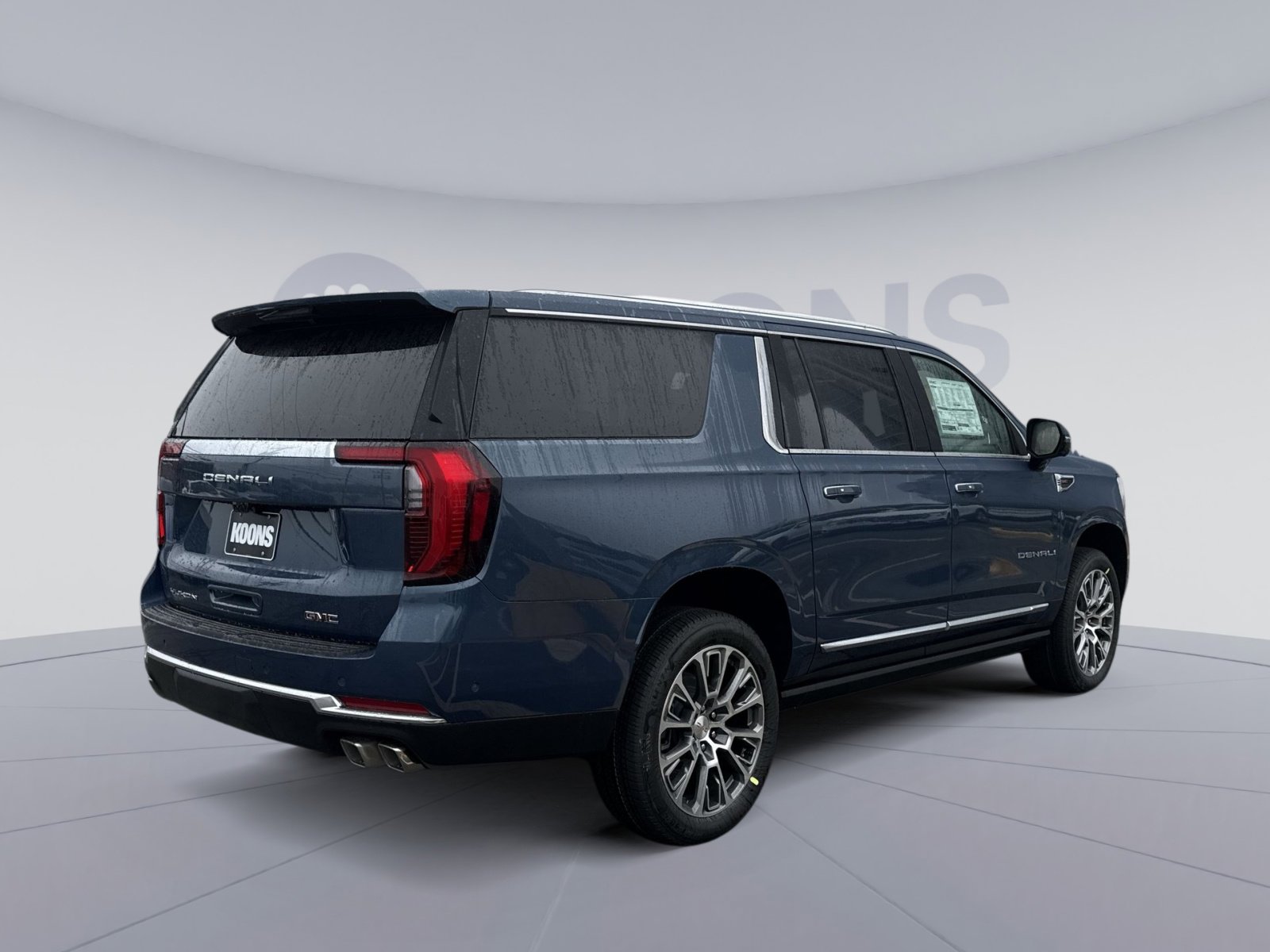 New 2026 GMC Yukon XL Denali w/ Denali Reserve Package image 7