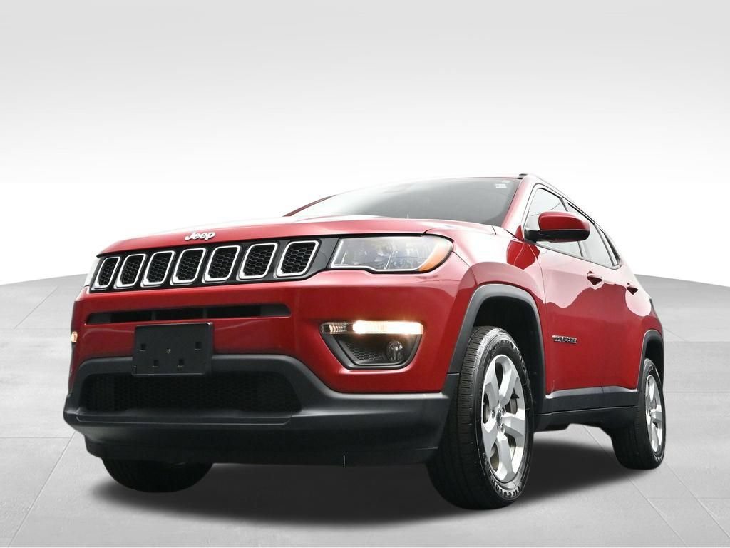 Used 2020 Jeep Compass Latitude w/ Cold Weather Group AWD/4WD image 35