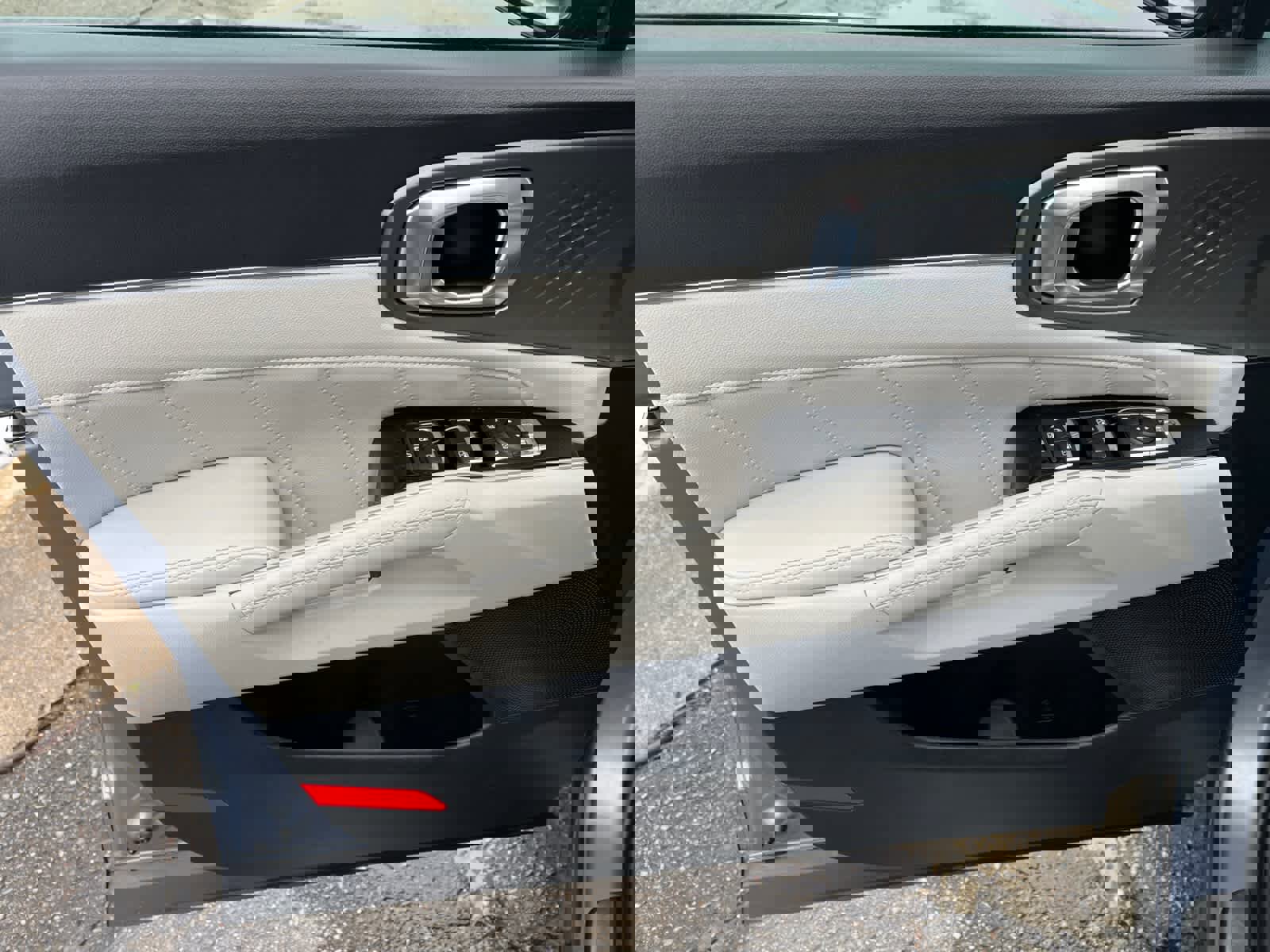 Certified 2023 Kia Sorento SX image 21