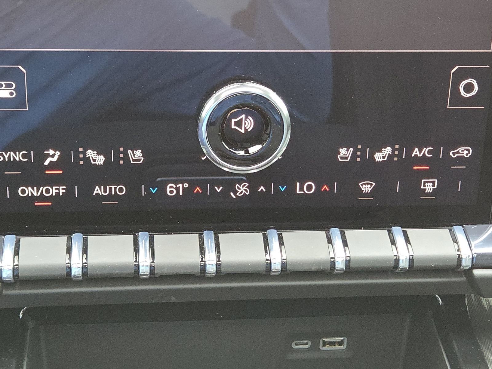 New 2026 GMC Yukon AT4 w/ AT4 Premium Plus Package image 38