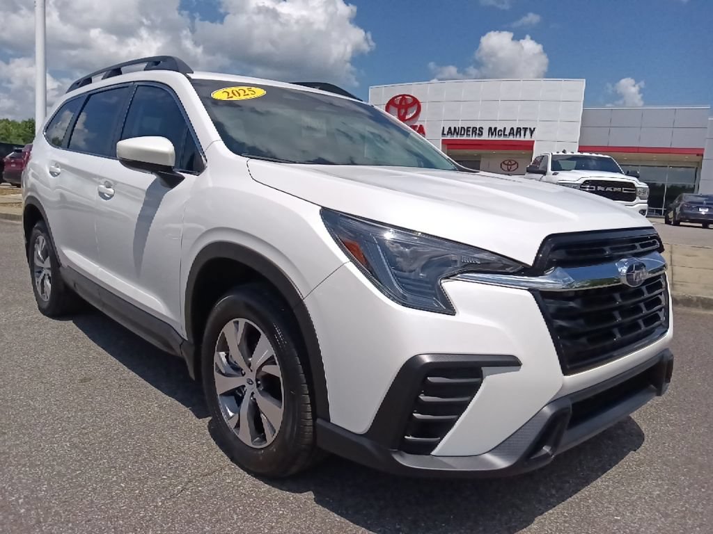 Used 2025 Subaru Ascent Premium w/ Popular Package #1