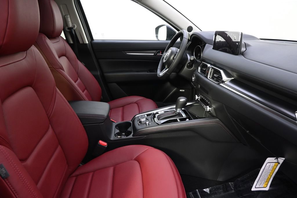 New 2025 MAZDA CX-5 Carbon Edition image 16