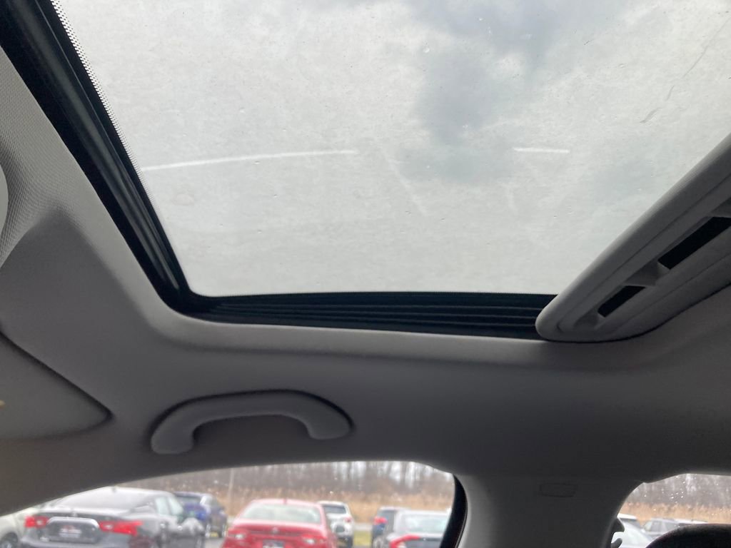 Used 2017 Volkswagen Jetta SEL image 27