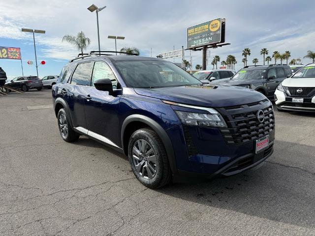 New 2026 Nissan Pathfinder SV image 1