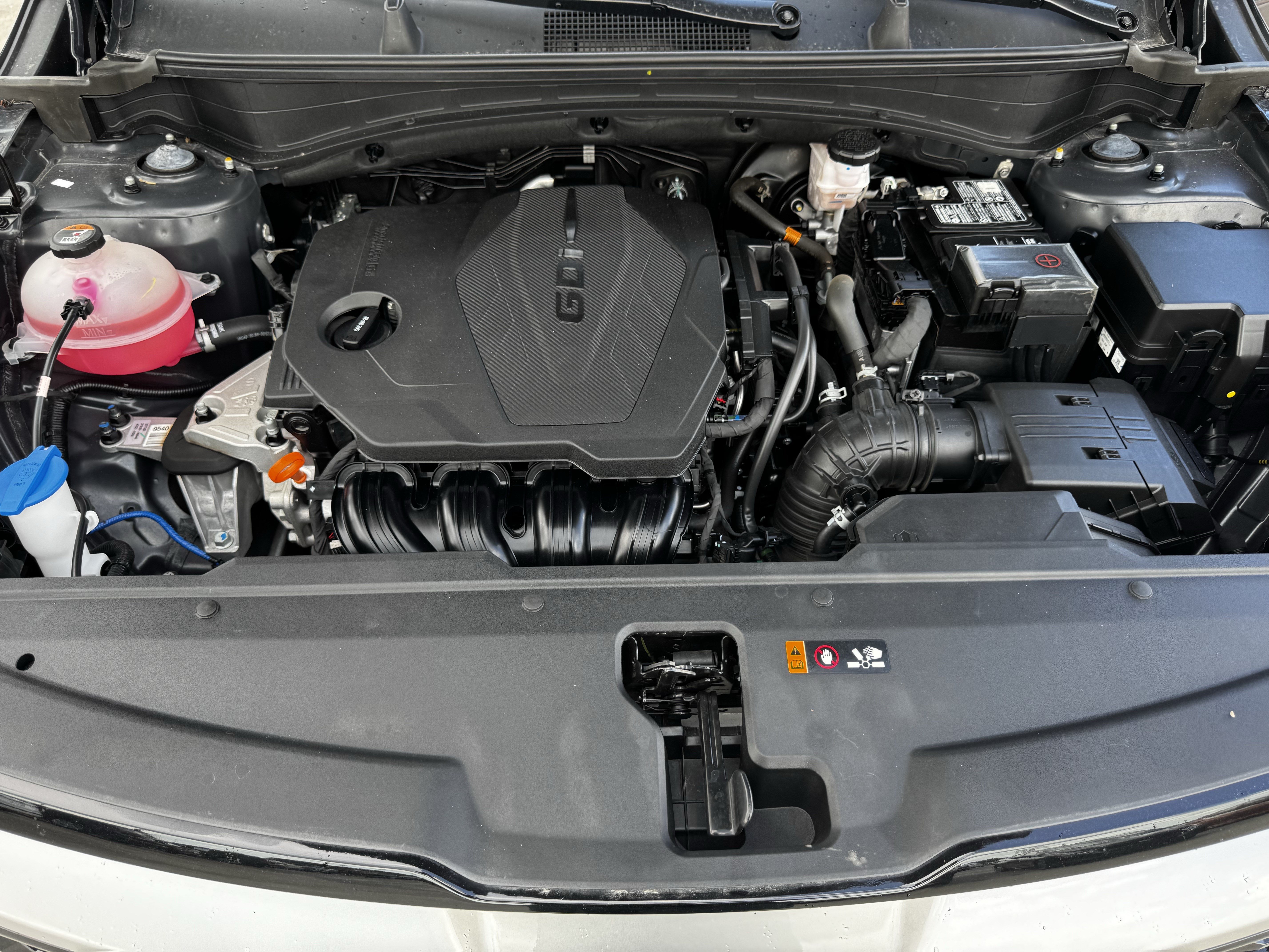 Used 2025 Kia Sportage EX FWD image 27