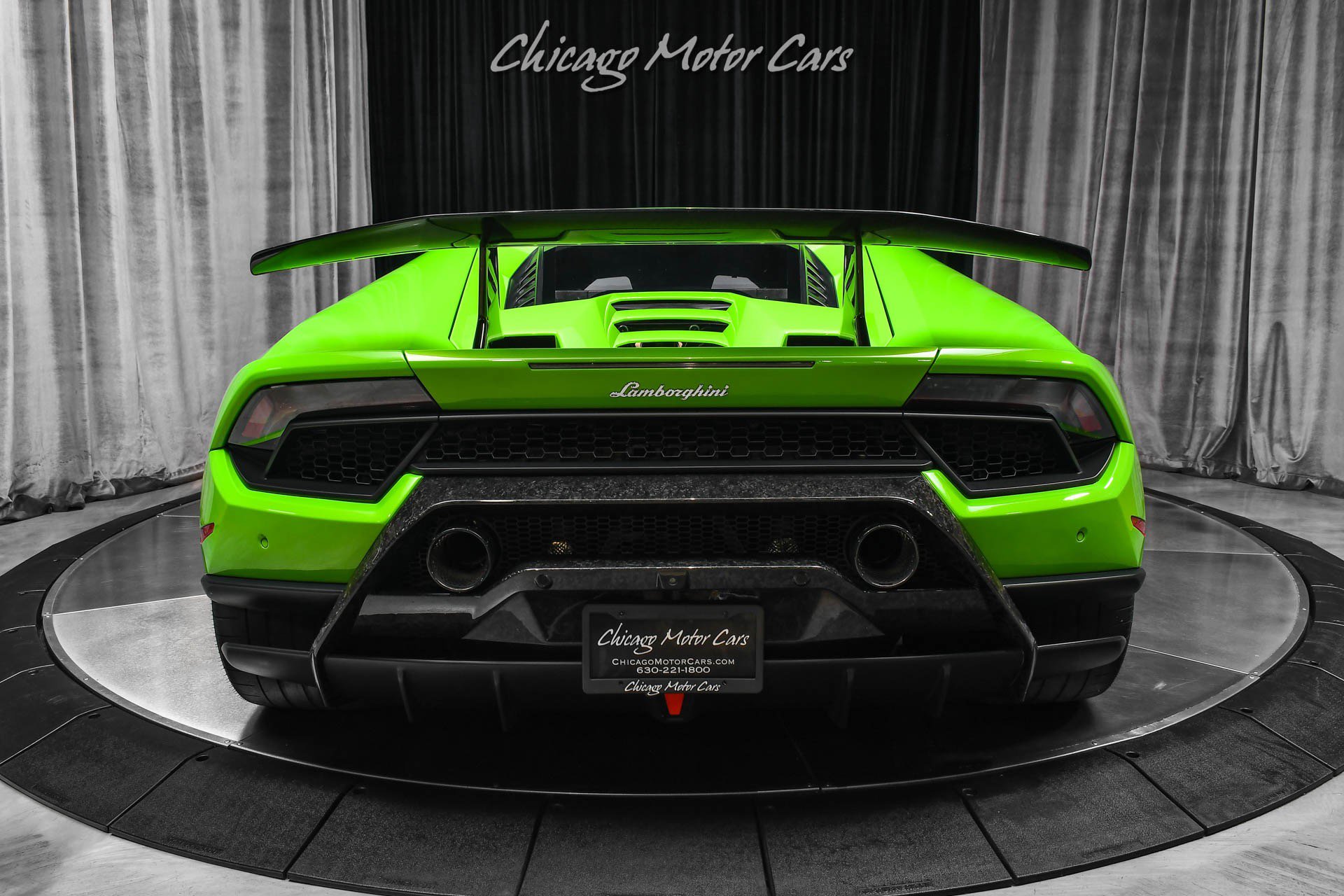 Used 2018 Lamborghini Huracan Performante AWD/4WD image 4