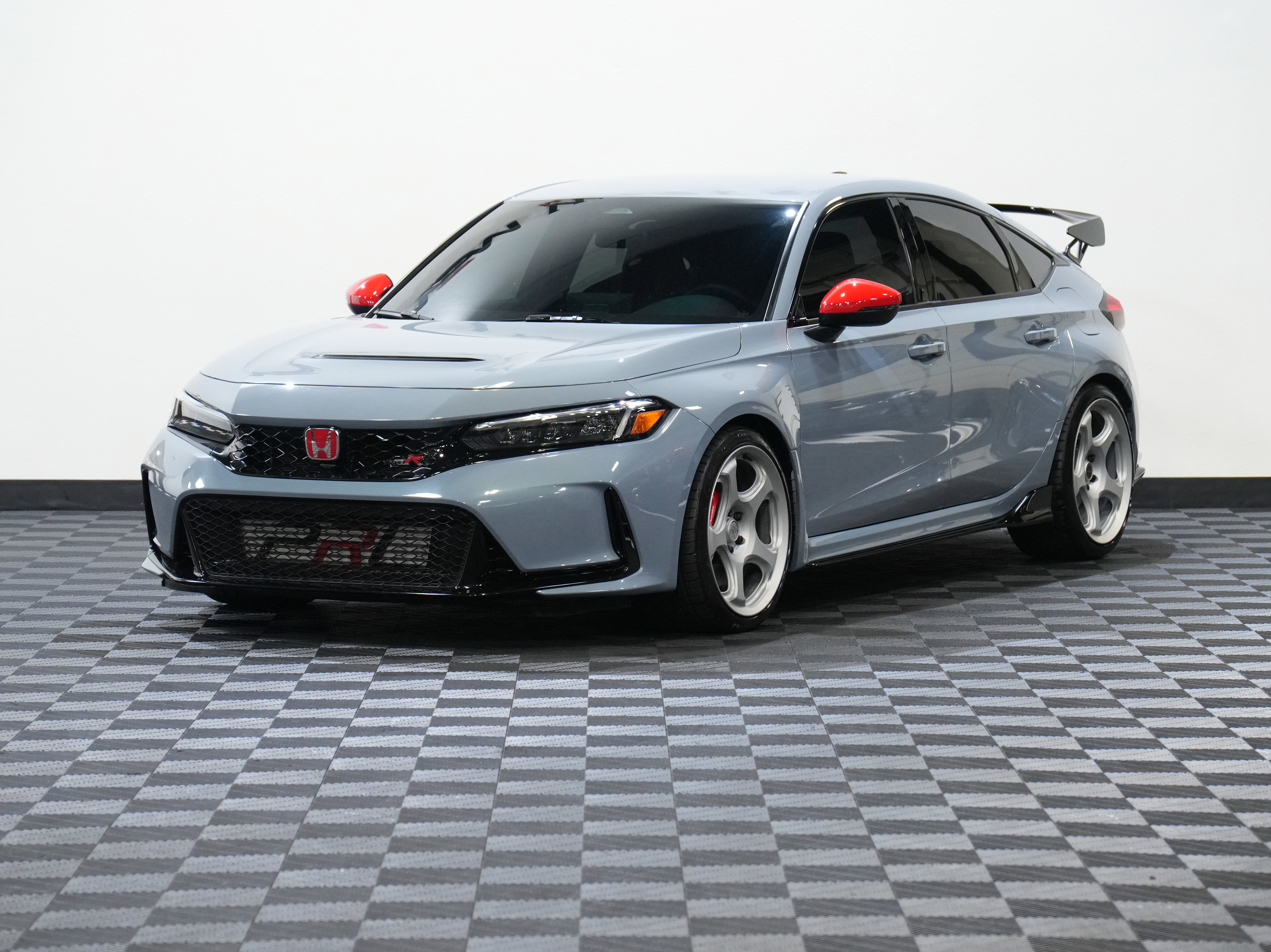 Used 2024 Honda Civic Type R image 3