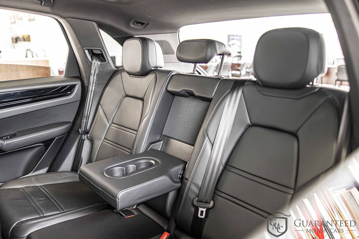 Used 2020 Porsche Cayenne E-Hybrid AWD/4WD image 37