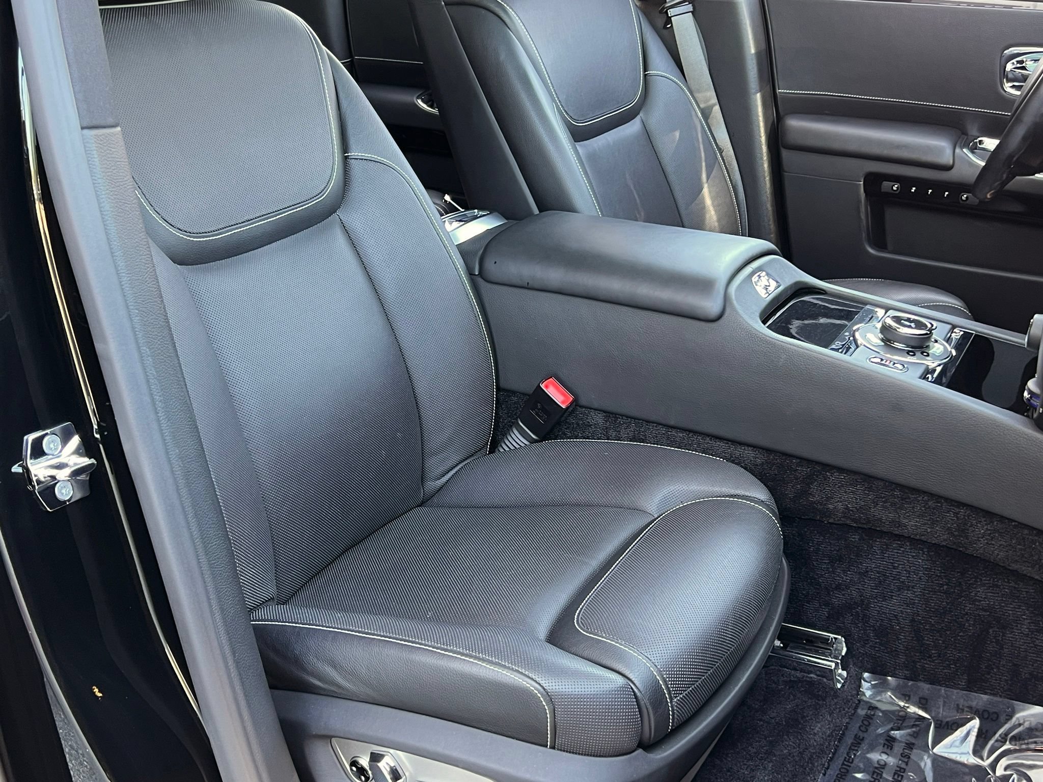 Used 2017 Rolls-Royce Ghost RWD image 16