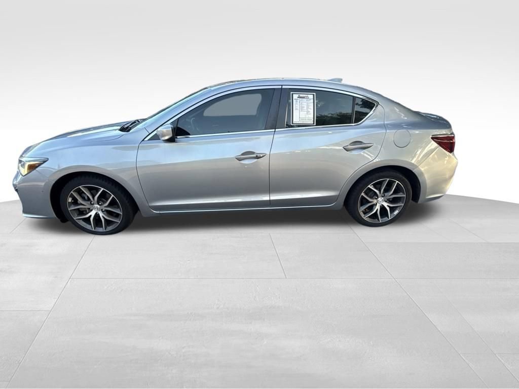 Used 2020 Acura ILX FWD image 2