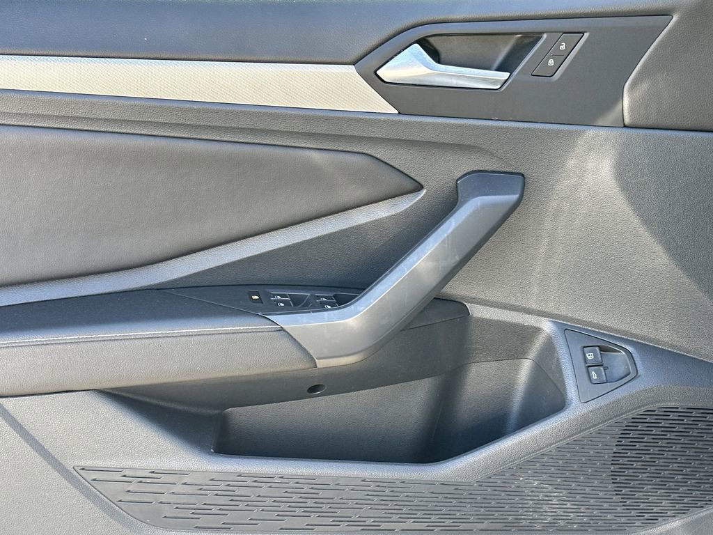 Used 2024 Volkswagen Jetta S image 10