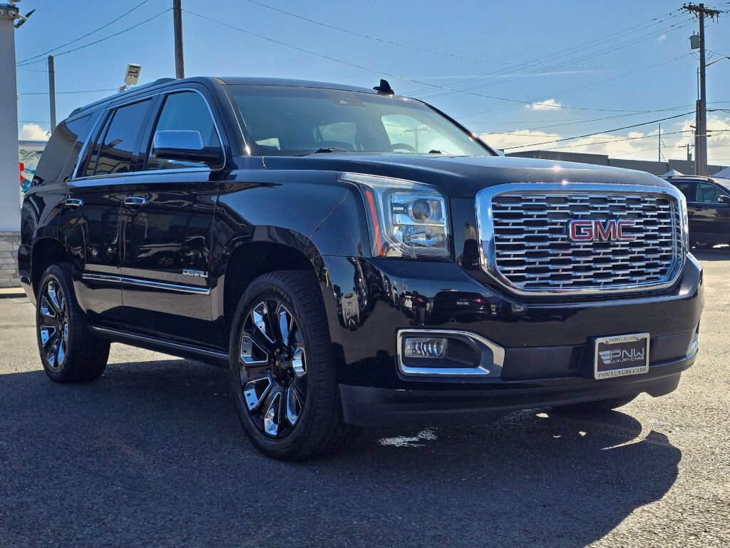 Used 2019 GMC Yukon Denali w/ Denali Ultimate Black Edition AWD/4WD image 4