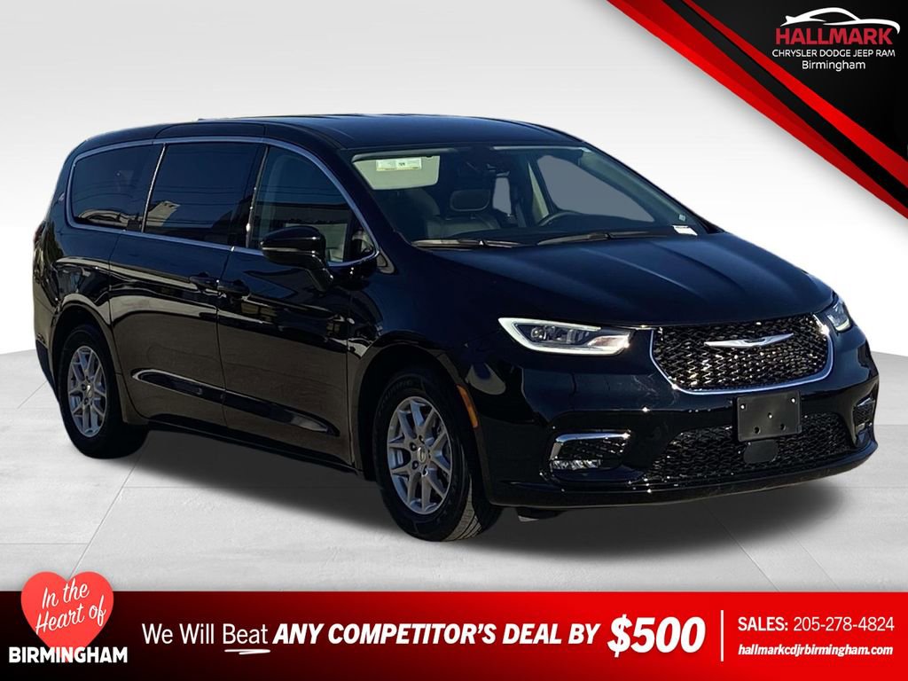 Used 2024 Chrysler Pacifica Touring-L