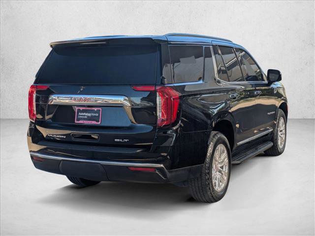 Used 2023 GMC Yukon SLT w/ SLT Premium Package image 5