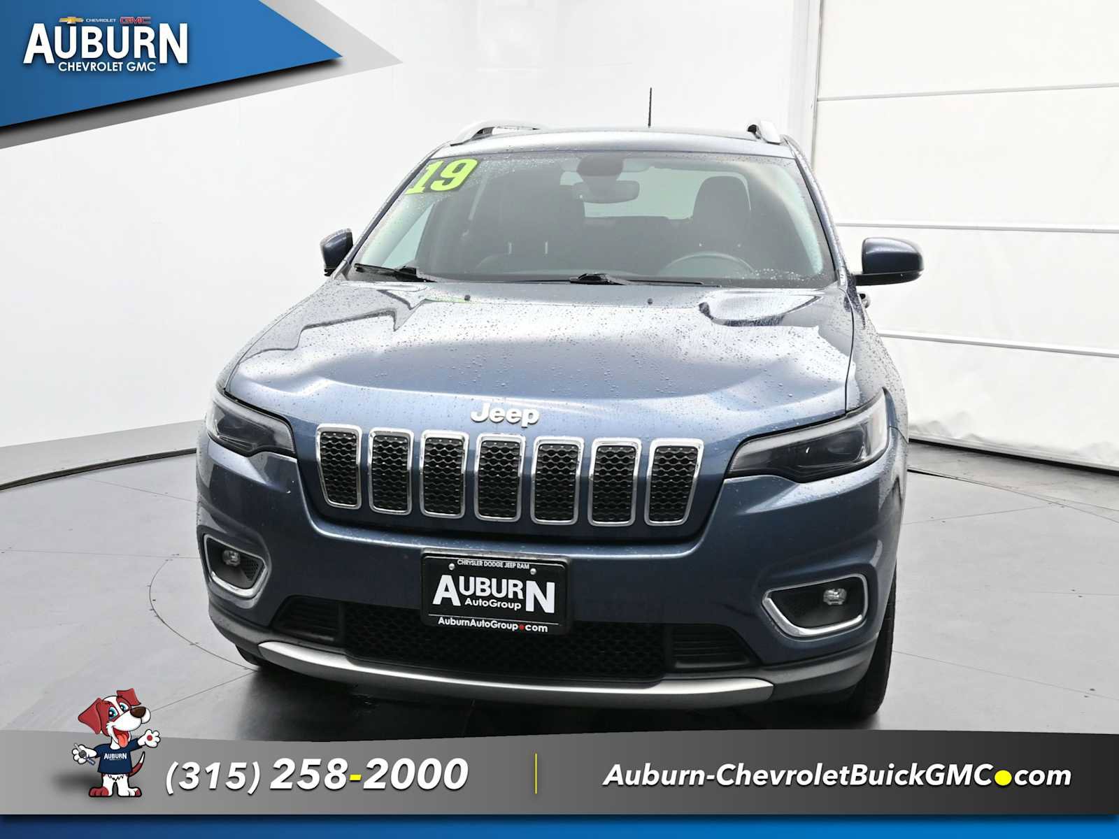 Used 2019 Jeep Cherokee Limited image 3