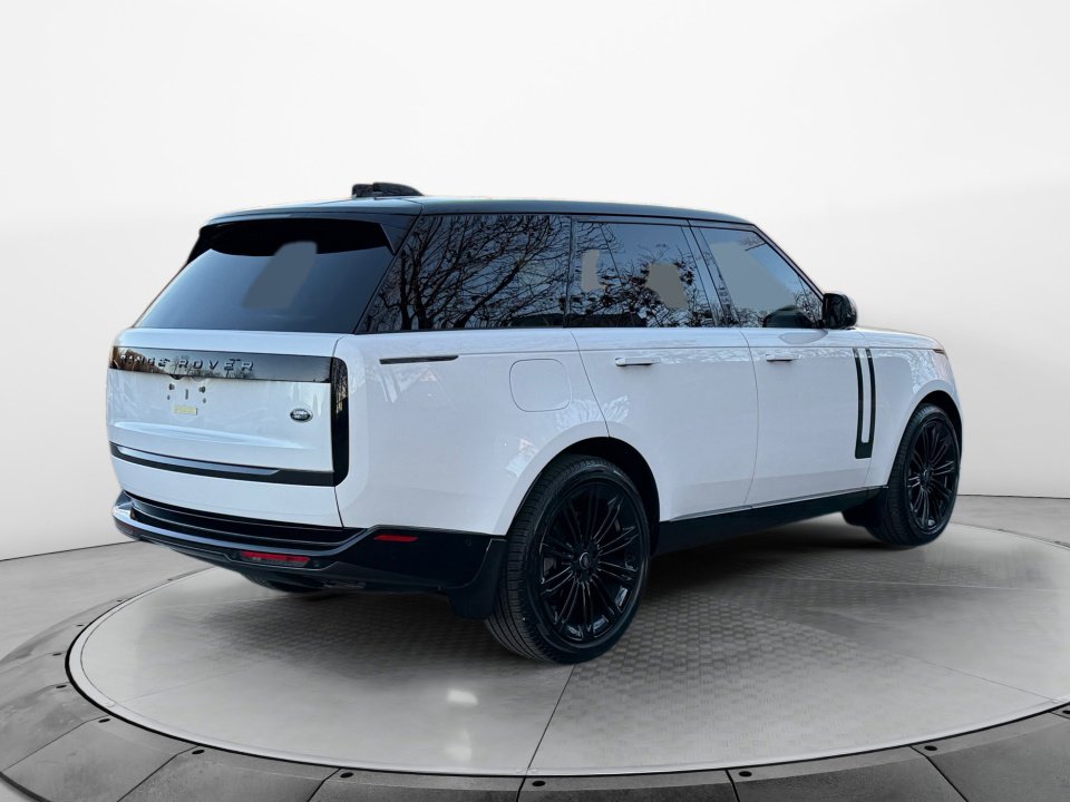 Certified 2023 Land Rover Range Rover SE AWD/4WD image 7