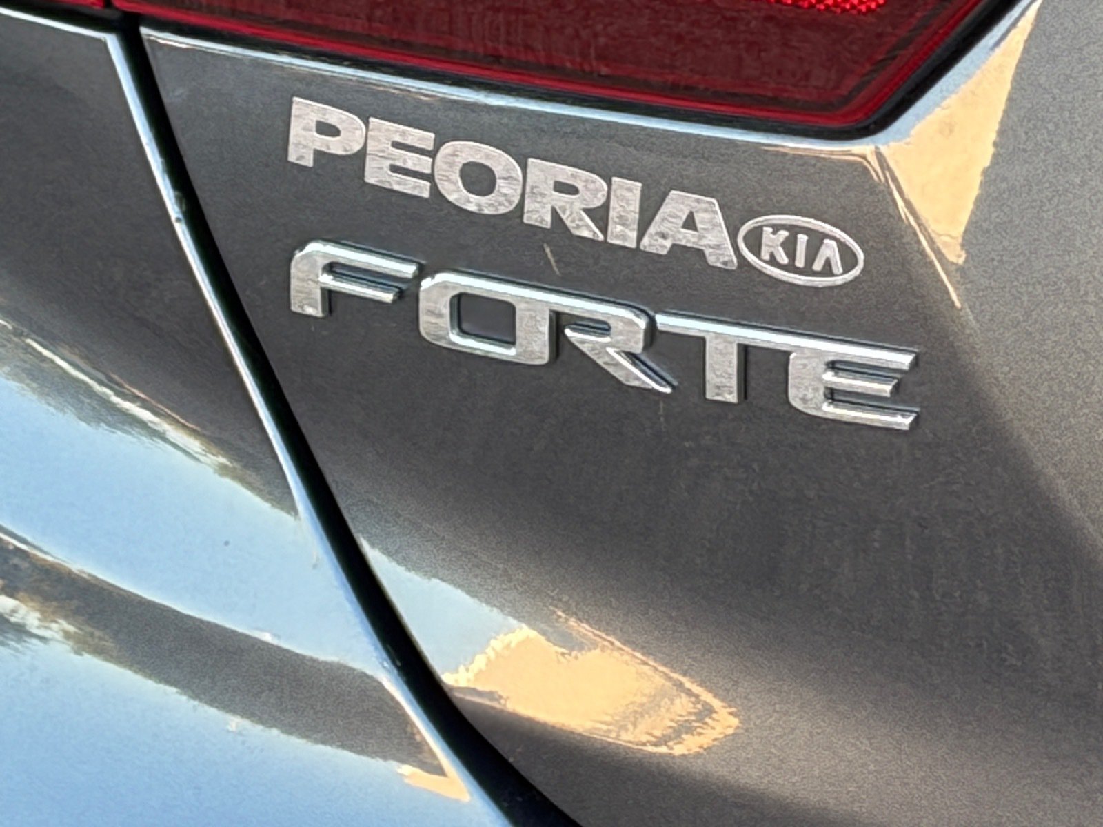 Used 2020 Kia Forte LXS FWD image 7