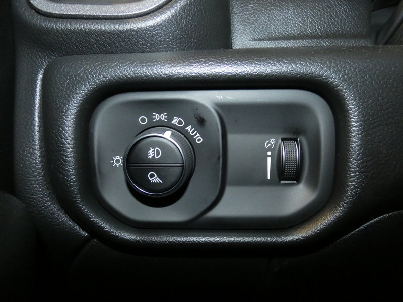 New 2026 RAM 3500 Tradesman image 18