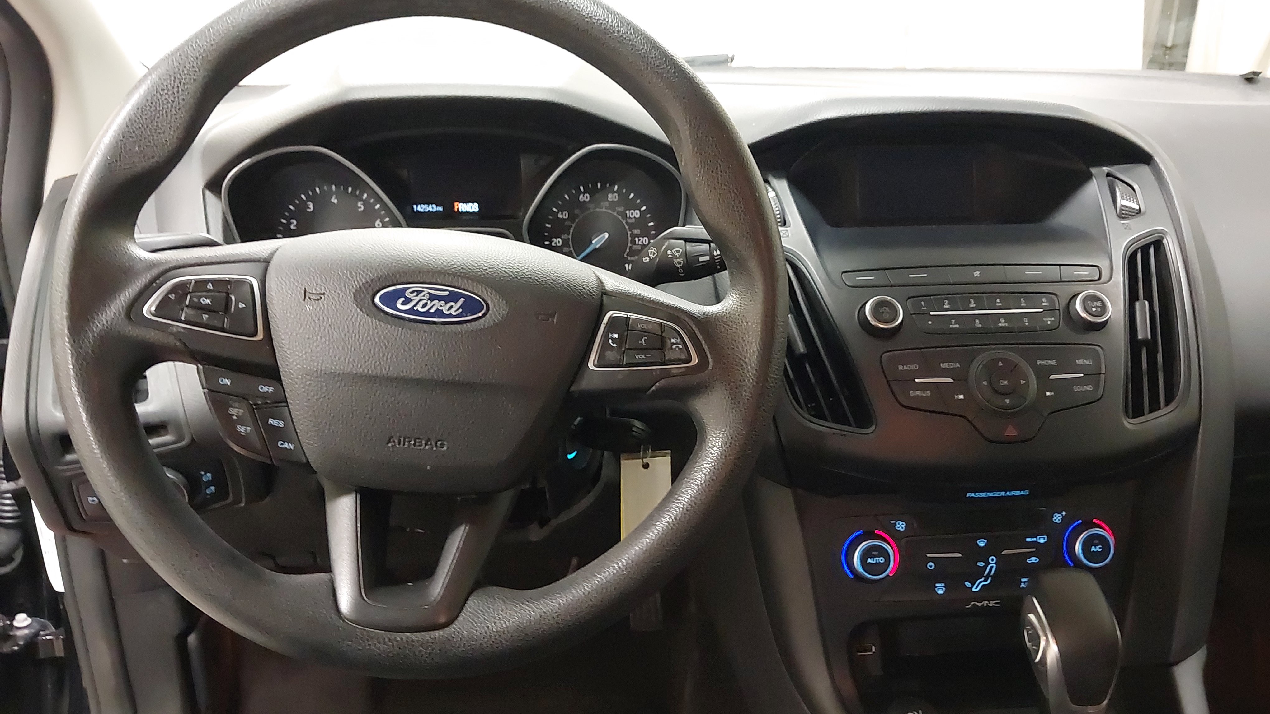 Used 2018 Ford Focus SE FWD image 26