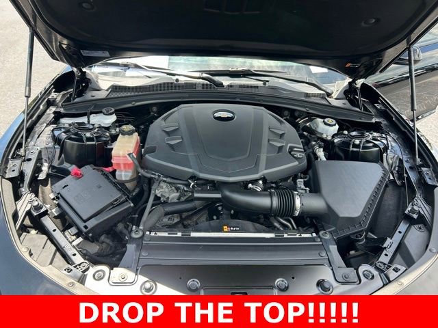 Used 2020 Chevrolet Camaro LT RWD image 11