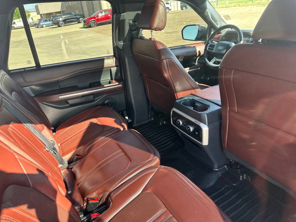 Used 2022 Ford Expedition Max Limited AWD/4WD image 28