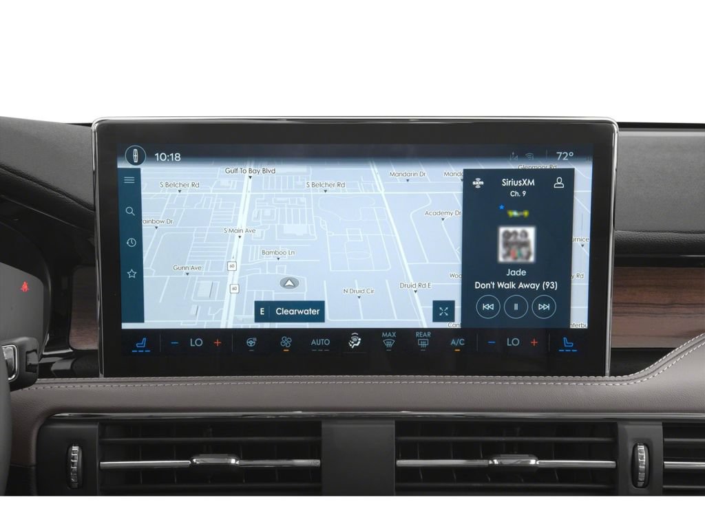 Used 2023 Lincoln Corsair Reserve w/ Equipment Group 202A FWD image 10