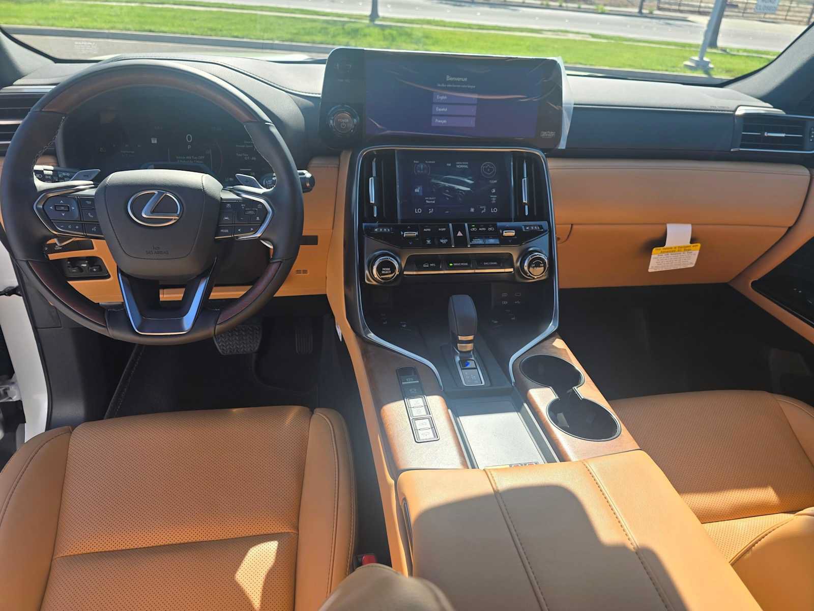 New 2026 Lexus LX 700h Luxury AWD/4WD image 19