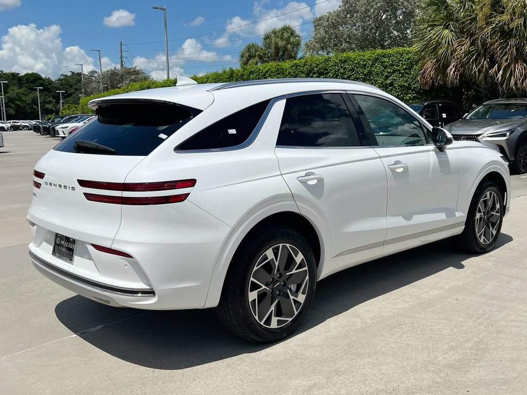 Used 2026 Genesis Electrified GV70 AWD/4WD image 7