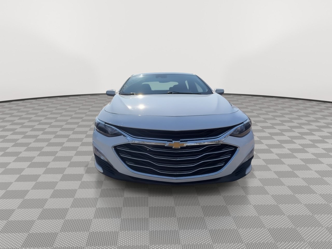 Used 2024 Chevrolet Malibu LT image 3