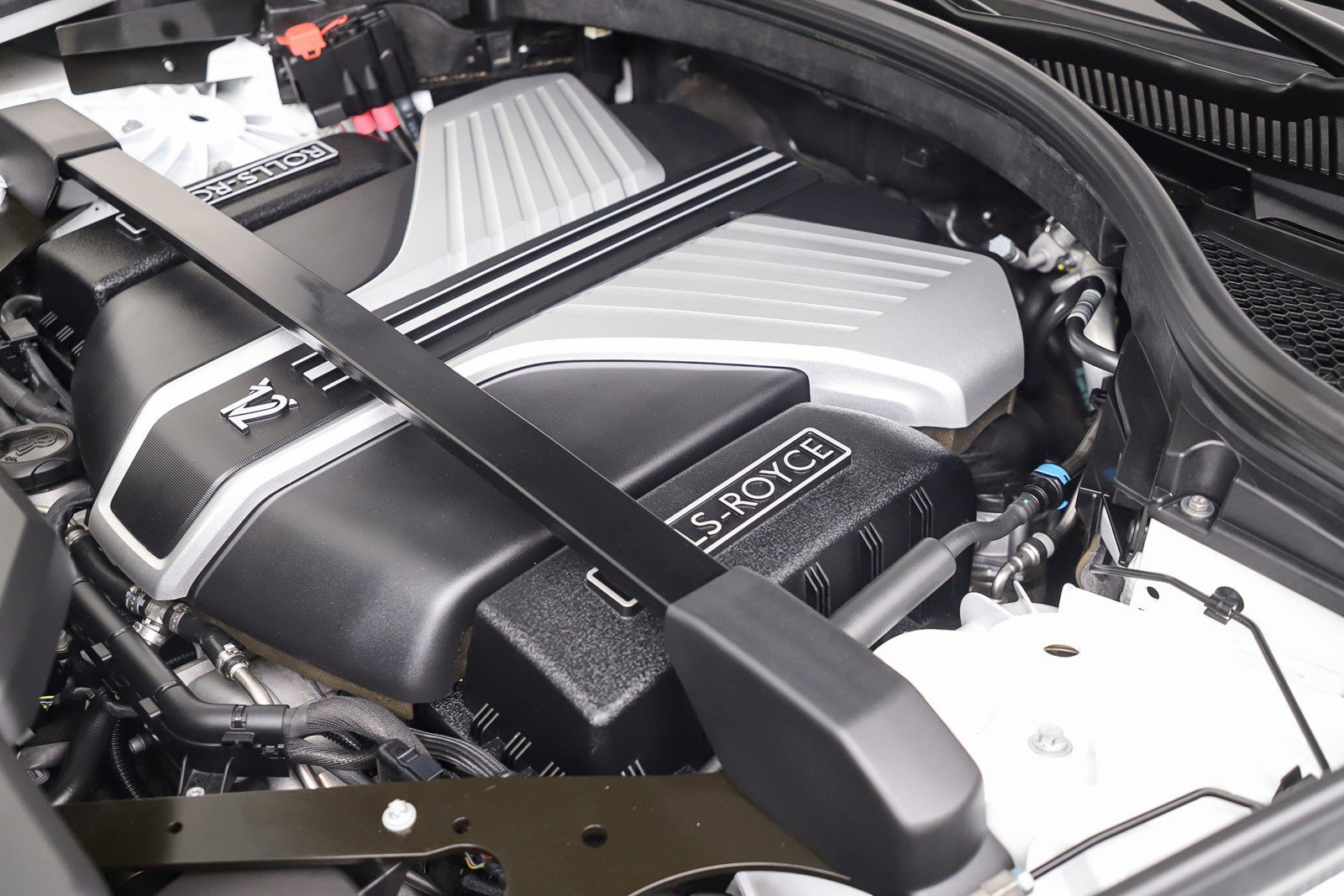 Used 2023 Rolls-Royce Cullinan AWD/4WD image 47