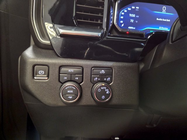 Used 2024 Chevrolet Silverado 1500 LT AWD/4WD image 28
