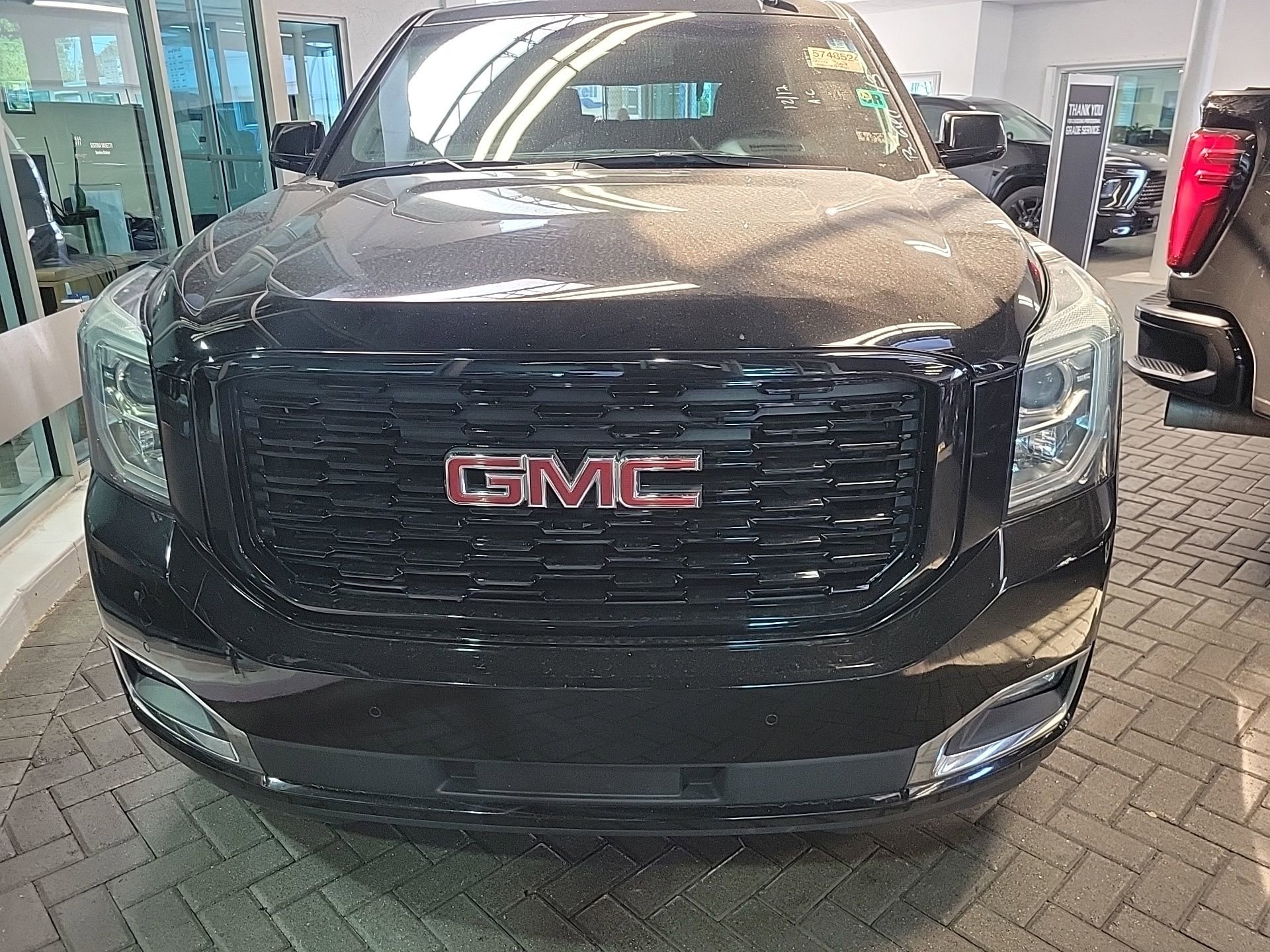 Used 2018 GMC Yukon Denali w/ Denali Ultimate Package image 23
