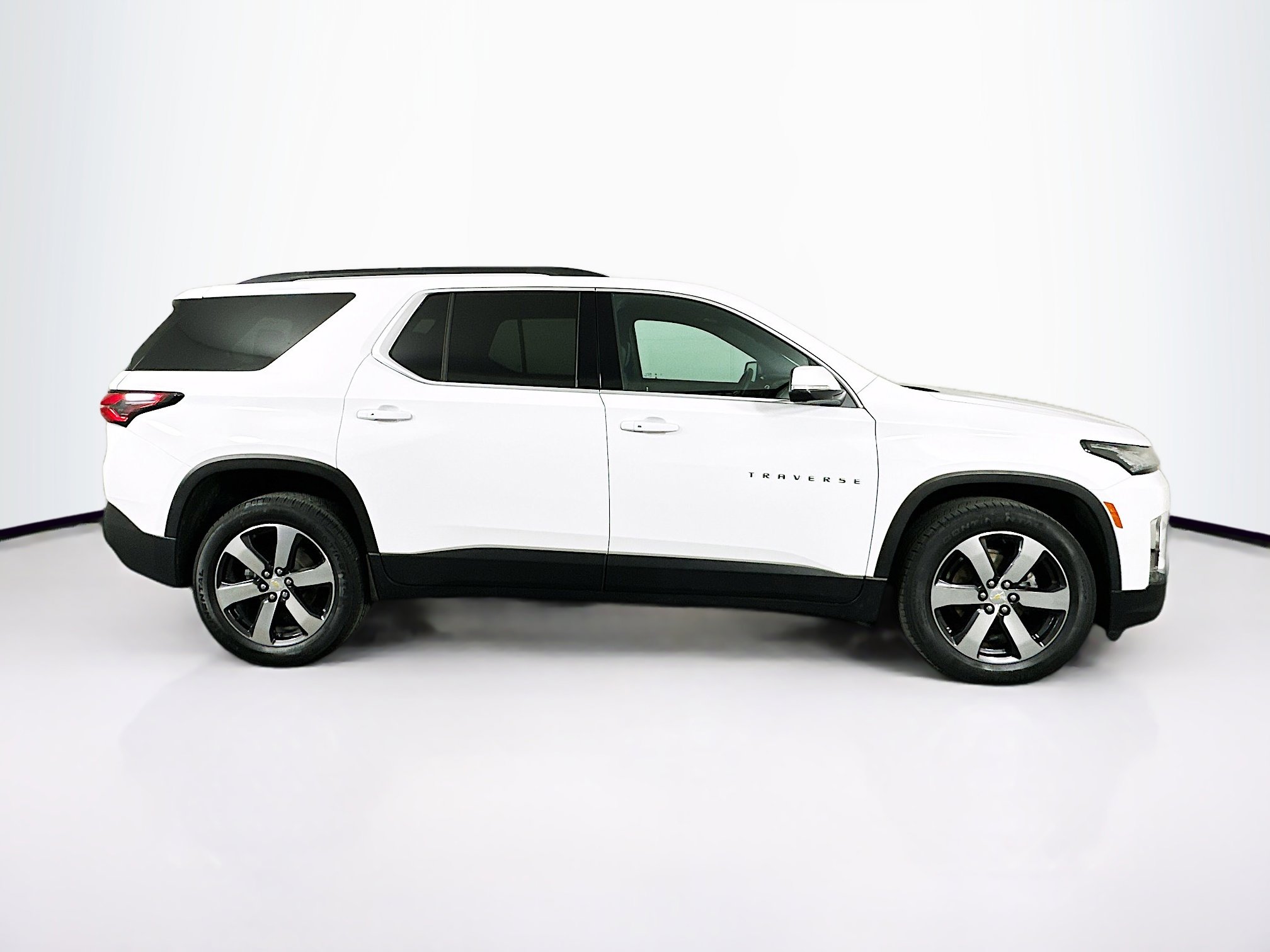 Used 2023 Chevrolet Traverse LT w/ LT Premium Package image 10