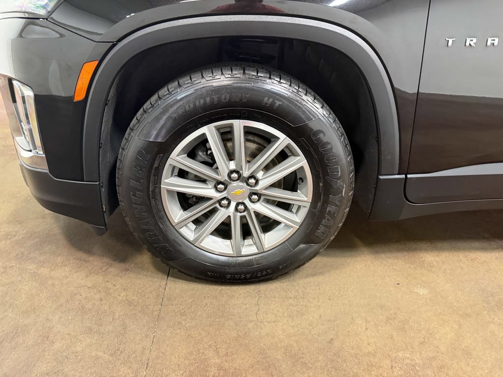 Used 2023 Chevrolet Traverse LT AWD/4WD image 88