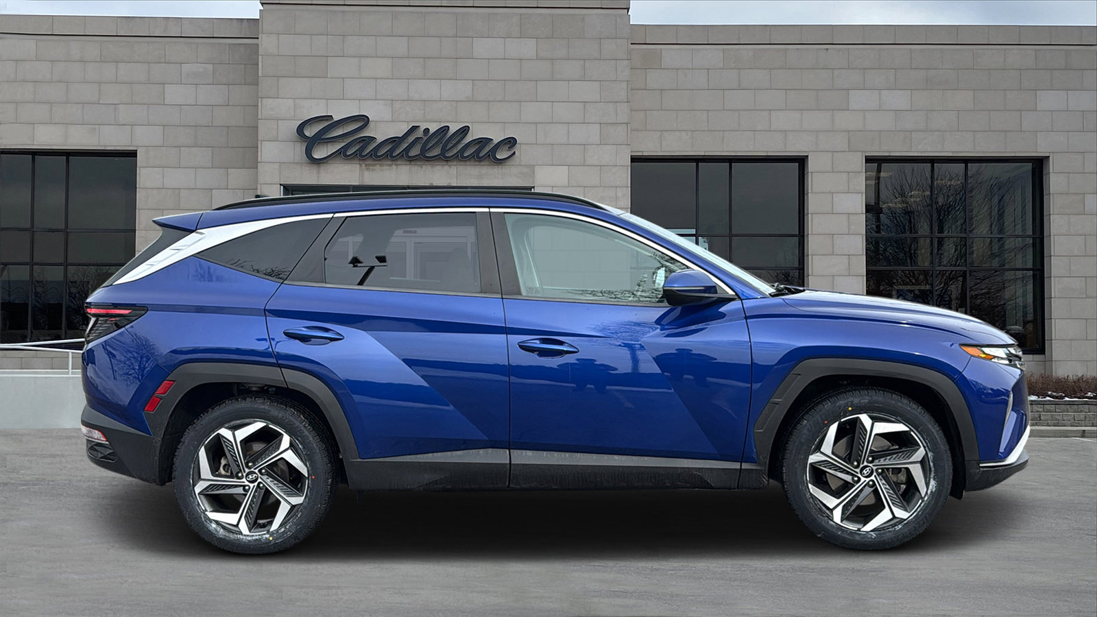 Used 2022 Hyundai Tucson SEL w/ Convenience Package image 2