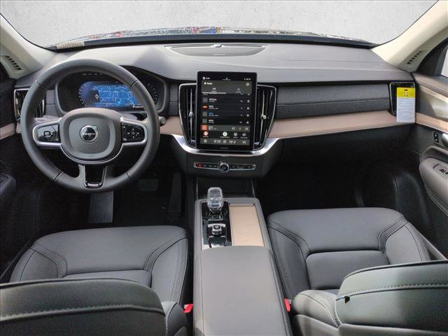 New 2026 Volvo XC90 B6 Plus w/ Protection Package AWD/4WD image 15